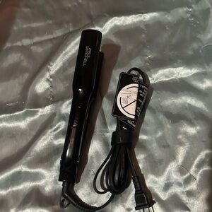 Paul Mitchell Caramic Flat Iron